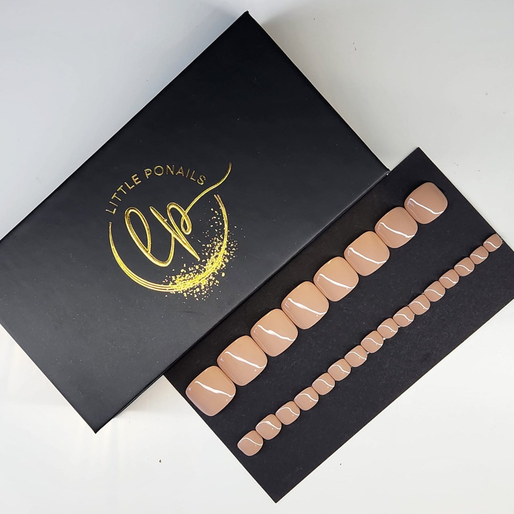 image Coffret Pieds Uni - Elégance Nude Tany Mena
